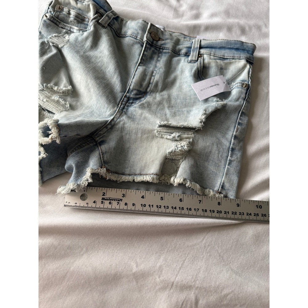 Bluenotes Womens Light Wash Distressed High Rise Shorty Shorts 6 Y2K Boho Summer - Picture 12 of 13